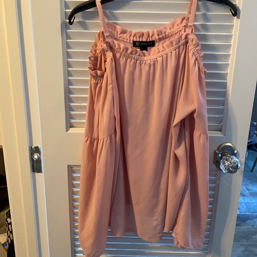 Pink off shoulders shirt